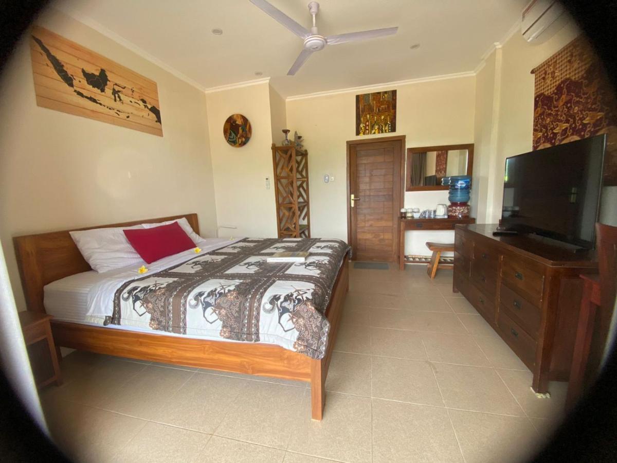 Alamanda Family Villas, Pool & Local Tours Джокьякарта Экстерьер фото