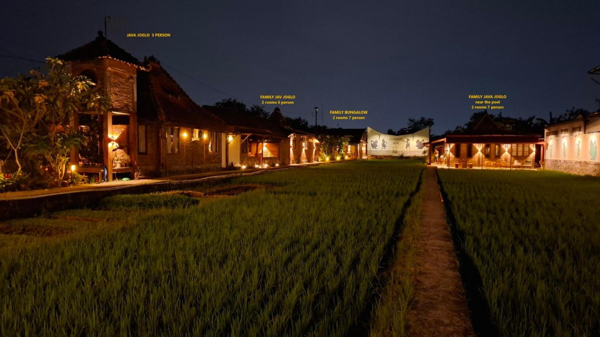 Alamanda Family Villas, Pool & Local Tours Джокьякарта Экстерьер фото