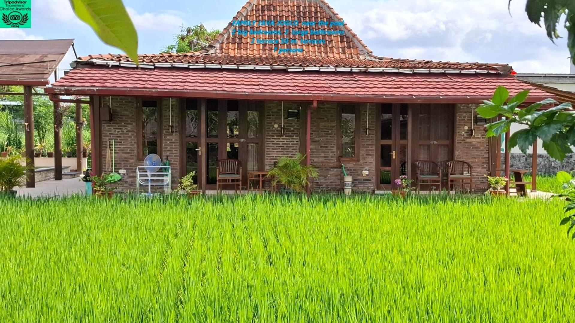 Alamanda Family Villas, Pool & Local Tours Джокьякарта Экстерьер фото