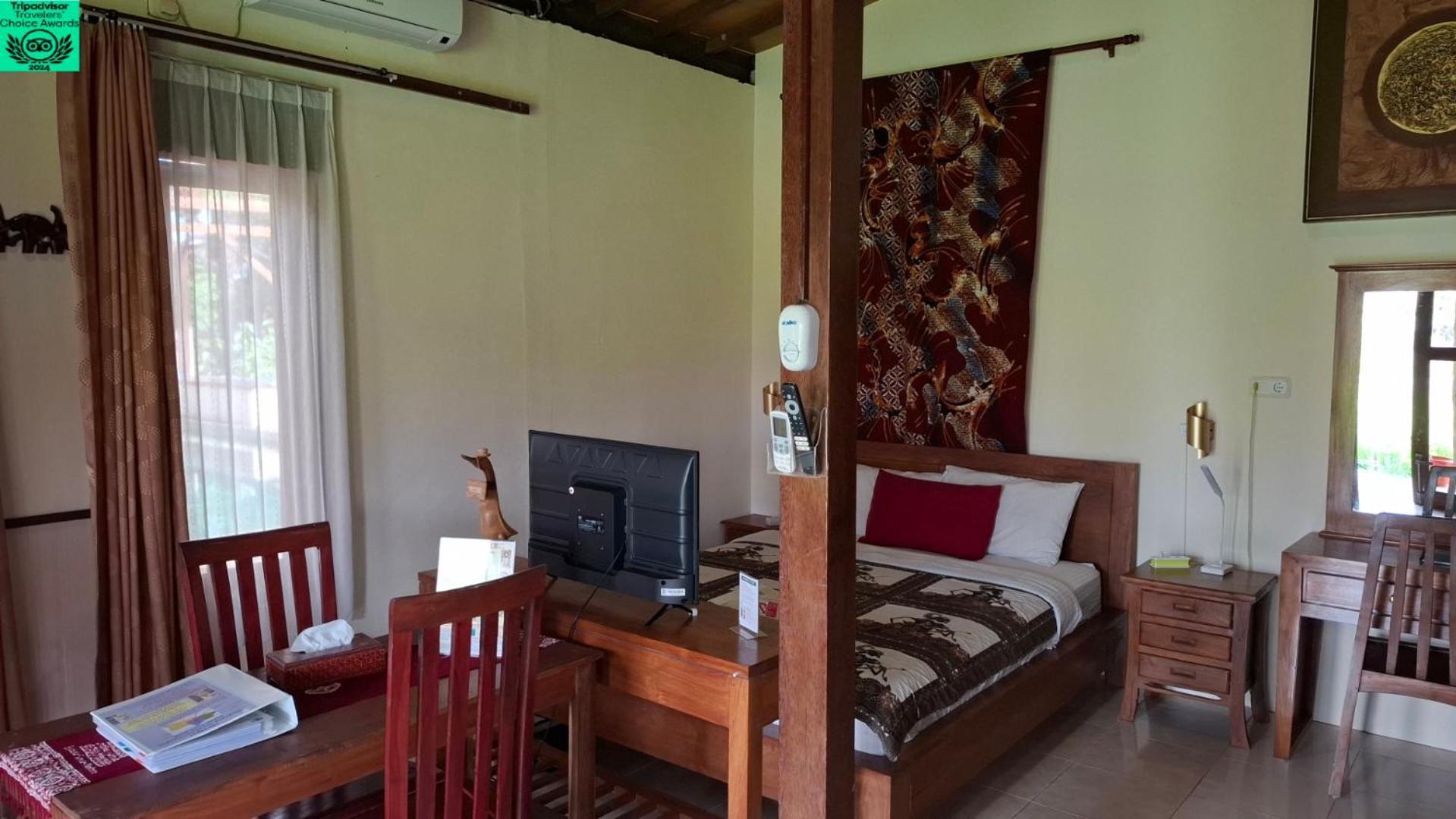 Alamanda Family Villas, Pool & Local Tours Джокьякарта Экстерьер фото